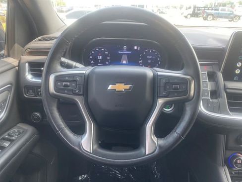 Used 2022 Chevrolet Tahoe LT w/ Luxury Package RWD image 18