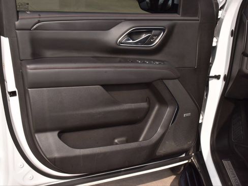 Used 2021 Chevrolet Tahoe RST w/ Luxury Package image 37