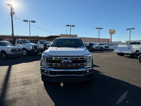 New 2026 Ford F550 4x4 Supercab Super Duty image 6