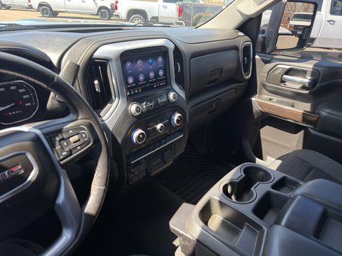 Used 2022 GMC Sierra 2500 SLE w/ SLE Convenience Package AWD/4WD image 12