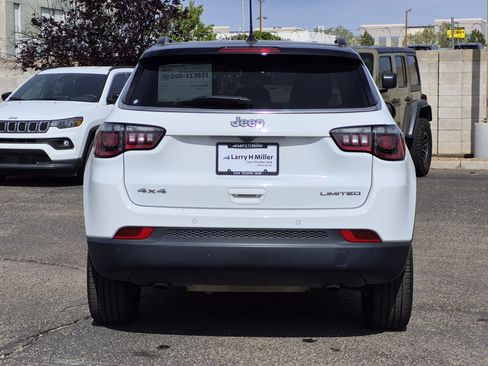Used 2025 Jeep Compass Limited AWD/4WD image 6