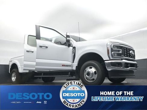 New 2025 Ford F350 Lariat w/ Lariat Ultimate Package image 61