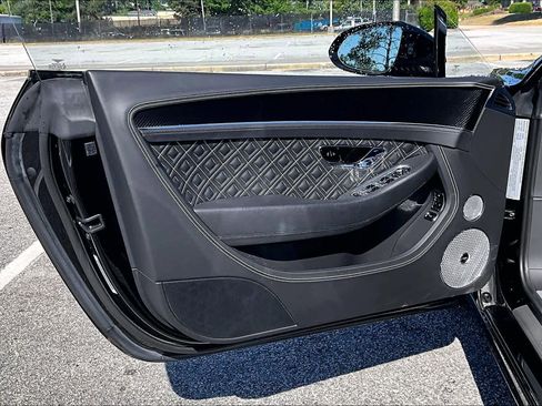 Used 2022 Bentley Continental GT Speed image 22