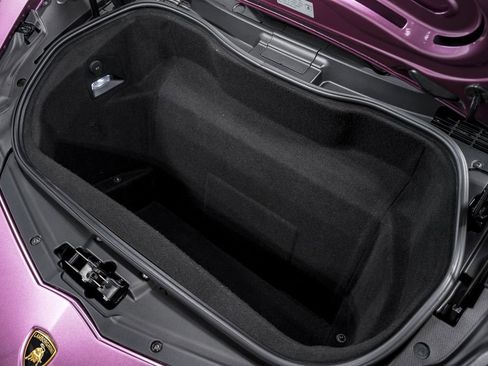 Used 2018 Lamborghini Aventador S image 43