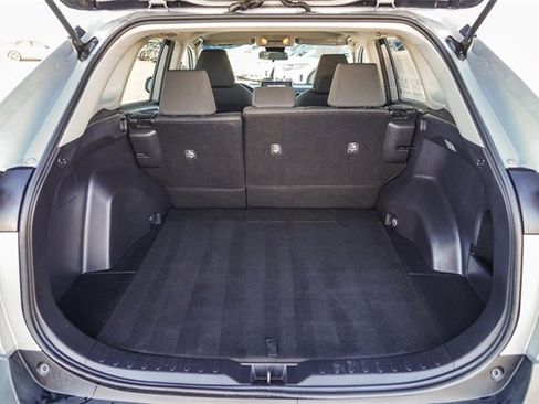 Used 2021 Toyota RAV4 XLE image 28