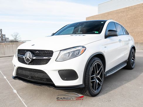 Used 2019 Mercedes-Benz GLE 43 AMG 4MATIC w/ Premium 3 Package image 3
