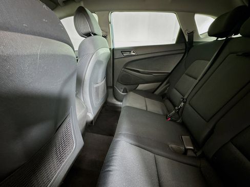 Used 2018 Hyundai Tucson SE FWD image 40