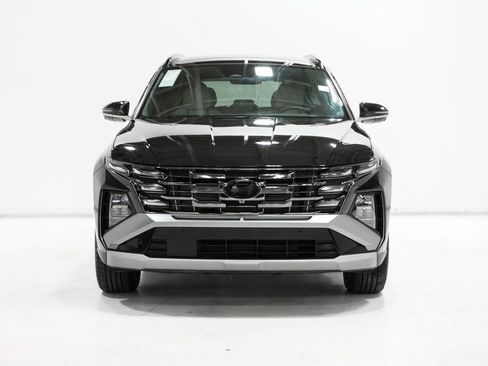 Used 2025 Hyundai Tucson Limited image 3