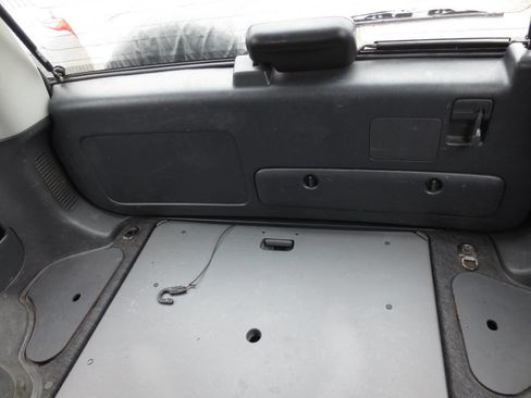 Used 2000 Honda CR-V LX image 7