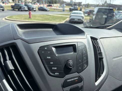 Used 2015 Ford Transit 250 130 Low Roof w/ Exterior Upgrade Package RWD image 8