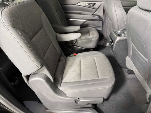 Certified 2024 Chevrolet Traverse LT image 14