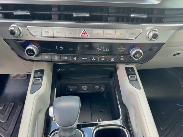 Used 2024 Kia Telluride S w/ S Sunroof Package AWD/4WD image 24