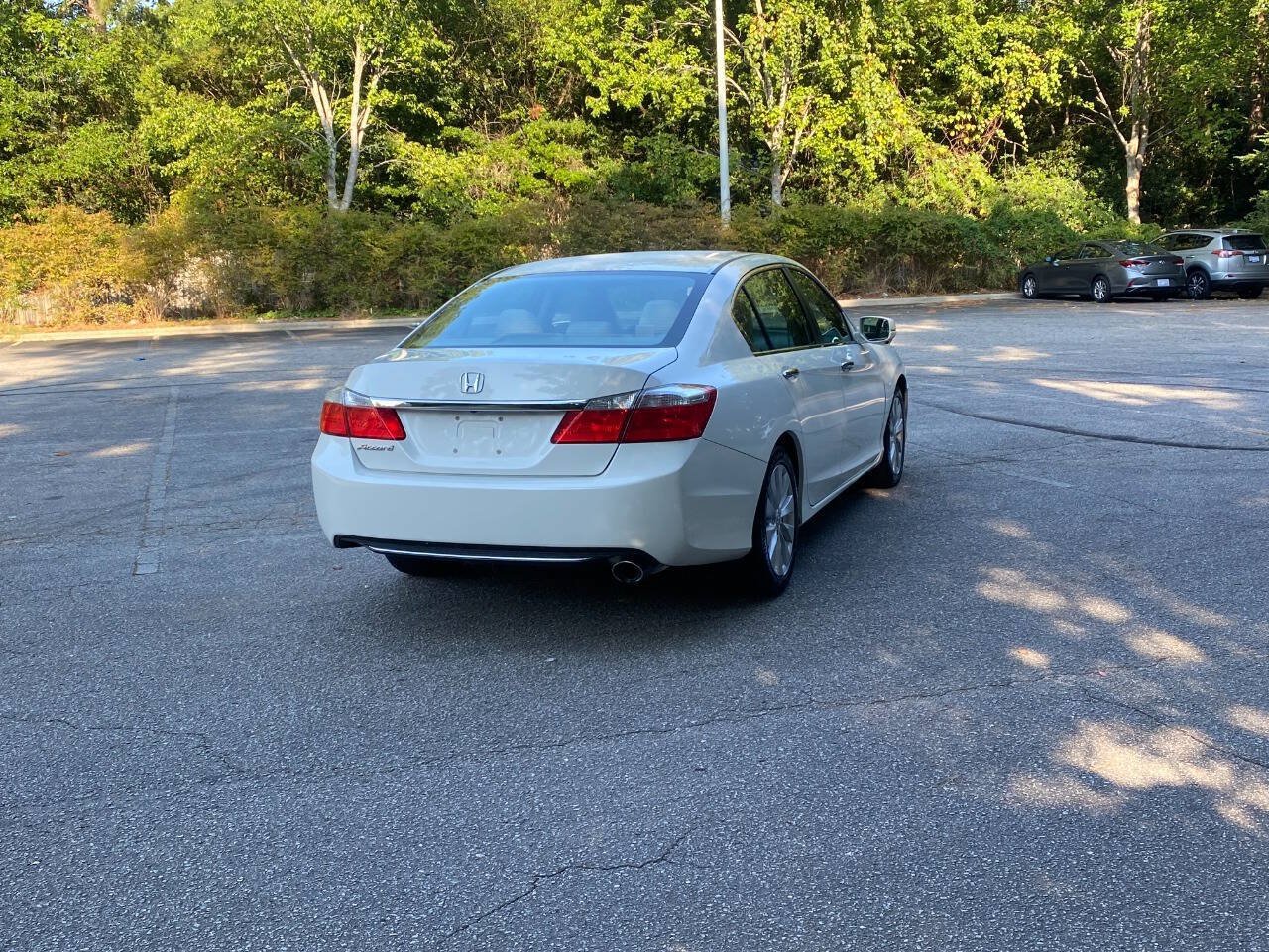 Used 2013 Honda Accord EX image 5