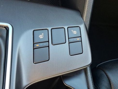 New 2026 Kia Sportage EX image 18