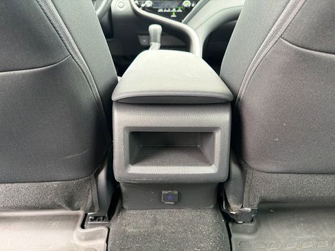 Used 2024 Toyota Camry LE w/ Convenience Package FWD image 14