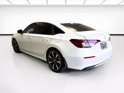 Used 2025 Honda Civic Sport Touring image 6