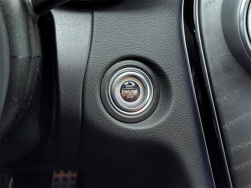 Used 2022 Mercedes-Benz C 300 Coupe image 36