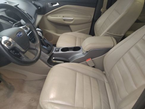 Used 2015 Ford Escape SE w/ Equipment Group 201A FWD image 17