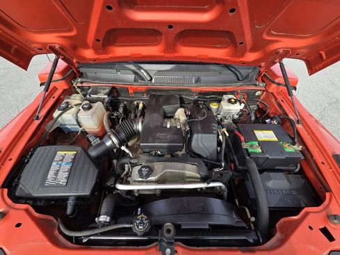 Used 2009 HUMMER H3T Luxury image 29