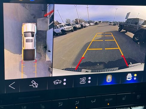 Used 2026 Chevrolet Colorado ZR2 w/ ZR2 Bison Edition image 19