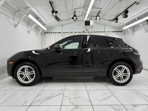 Certified 2026 Porsche Macan AWD/4WD image 15