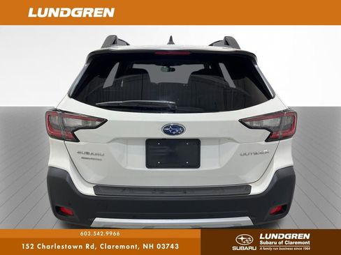 New 2025 Subaru Outback Limited image 4