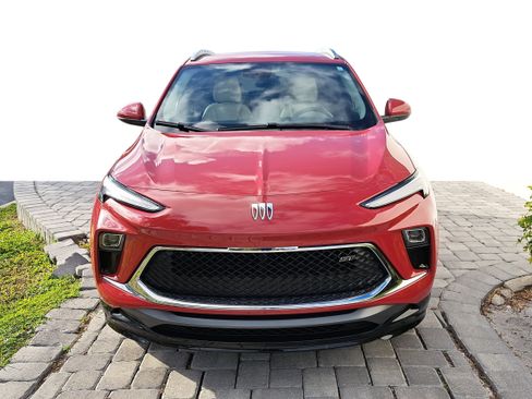 New 2026 Buick Encore GX Sport Touring w/ Comfort Package image 2