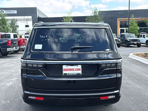 New 2026 Jeep Grand Wagoneer L 2WD image 6
