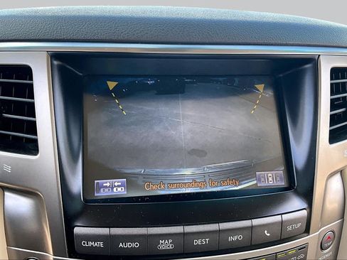 Used 2014 Lexus LX 570 4WD image 24