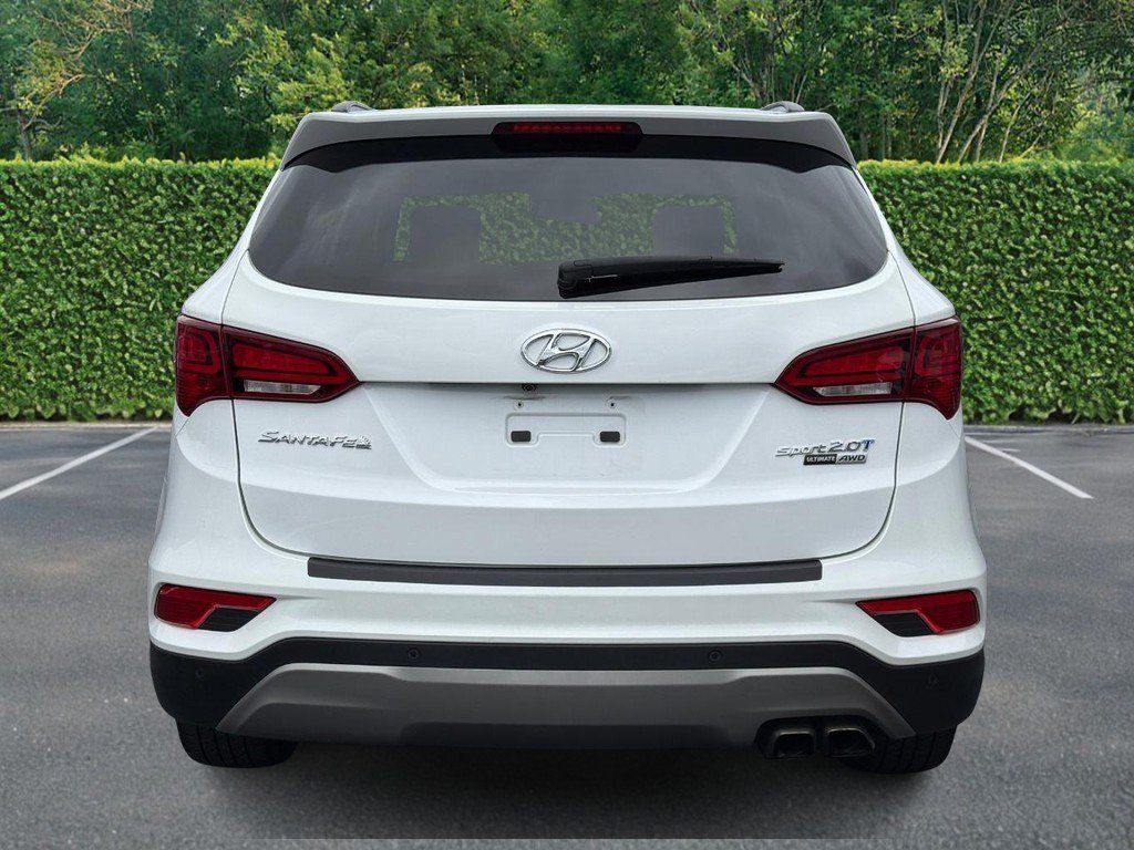 Used 2017 Hyundai Santa Fe Sport AWD/4WD image 5