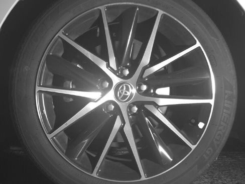 Used 2024 Toyota Camry SE AWD/4WD image 9
