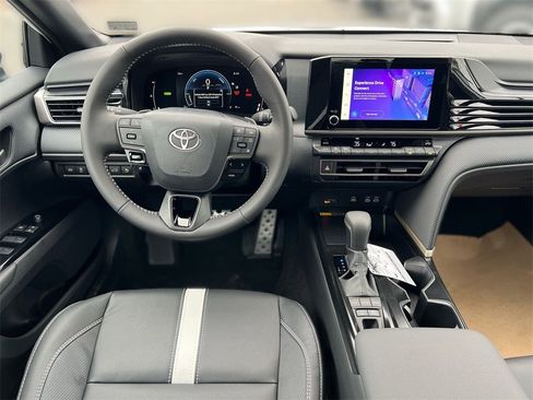 New 2026 Toyota Camry SE image 18