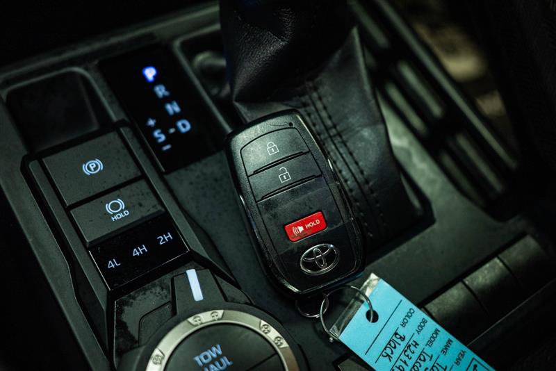 Used 2026 Toyota Tacoma SR5 AWD/4WD image 19