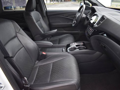 Used 2022 Honda Passport Elite image 16