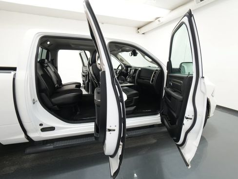 Used 2018 RAM 1500 Sport w/ Sport Premium Group AWD/4WD image 29