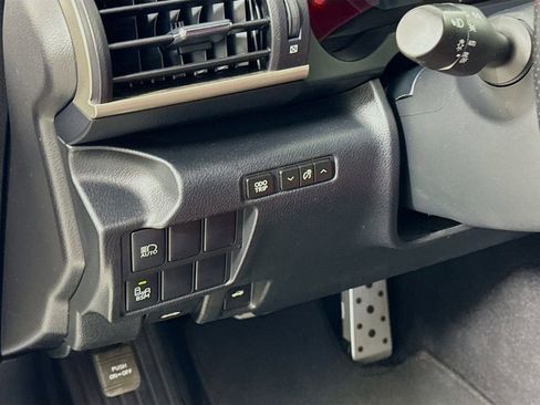 Used 2017 Lexus IS 350 F Sport w/ F Sport Package image 10