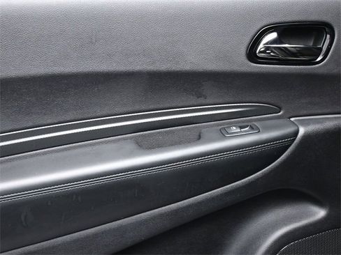 Used 2022 Dodge Durango GT image 14