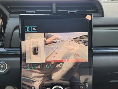 New 2026 GMC Terrain AT4 w/ Convenience Package III image 29