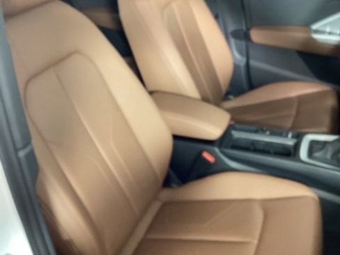 Used 2023 Audi Q3 2.0T Premium Plus w/ Premium Plus Package image 19