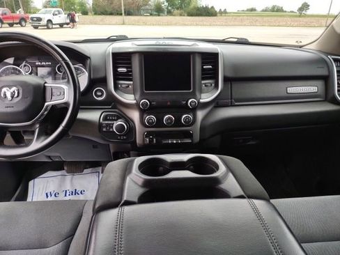Used 2020 RAM 1500 Big Horn AWD/4WD image 15