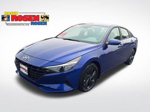 Certified 2023 Hyundai Elantra SEL FWD image 1