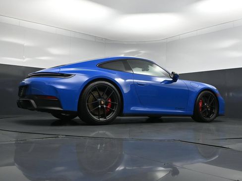 Used 2025 Porsche 911 Carrera GTS RWD image 26