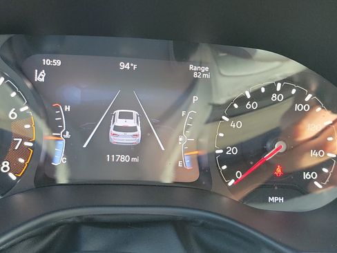 Used 2025 Jeep Compass Latitude AWD/4WD image 19