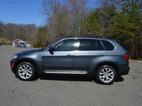 Used 2013 BMW X5 xDrive35i image 6