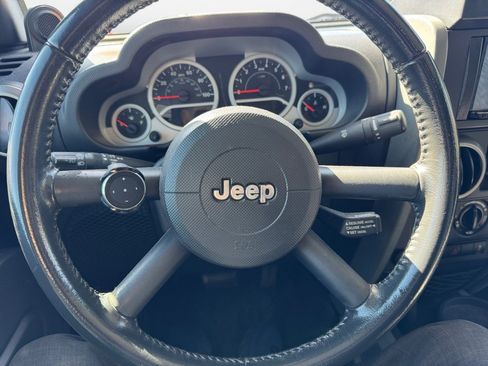 Used 2010 Jeep Wrangler Sport image 10
