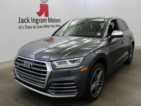 Used 2018 Audi SQ5 Premium Plus AWD/4WD image 2