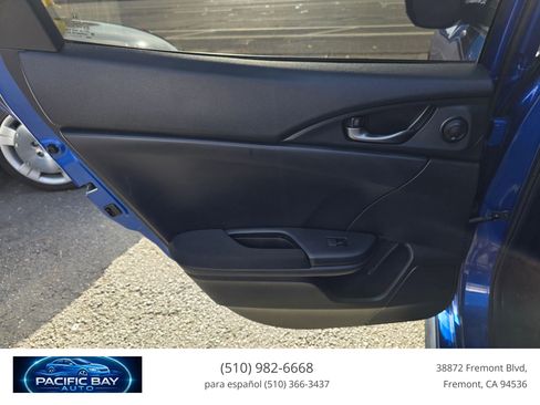Used 2018 Honda Civic Sport image 20
