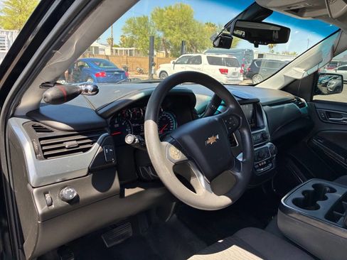 Used 2018 Chevrolet Tahoe 2WD image 16