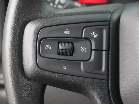 Used 2025 Chevrolet Silverado 2500 Custom w/ Custom Value Package image 25