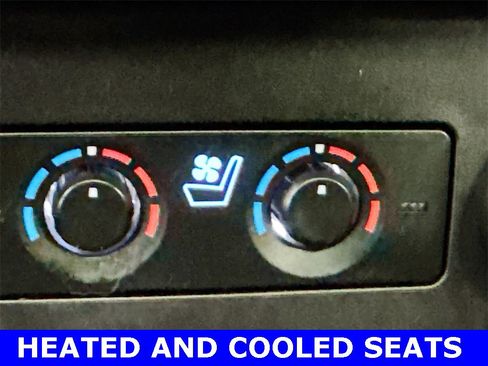 Used 2018 Toyota 4Runner Limited image 3